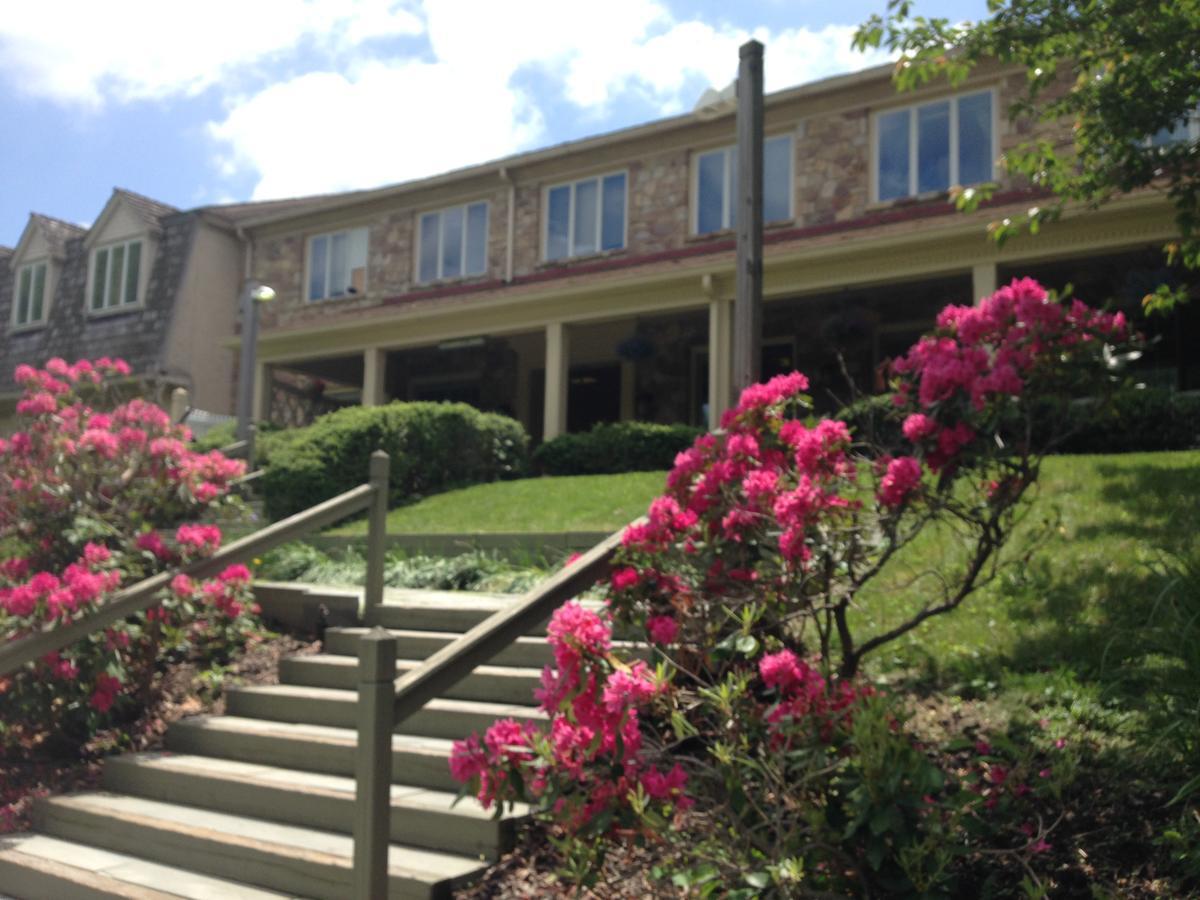 Conference Center Hotel At Valley Forge Oaks Kültér fotó